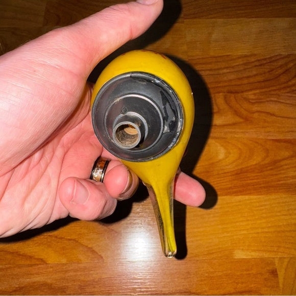 Yellow And Red Hand Blown Glass Bird 5” x 3” - Light Up Lawn Ornament? - Picture 7 of 16